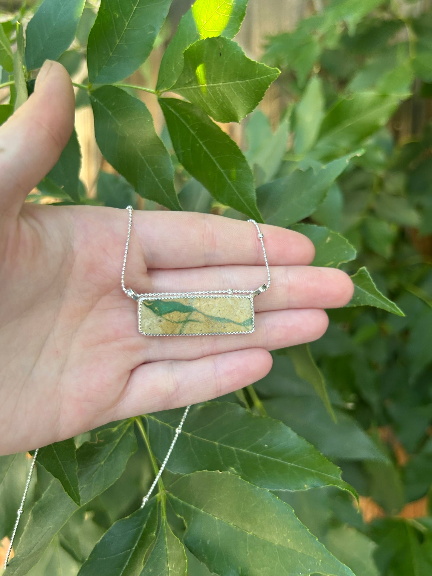 Hachita Ribbion Necklace