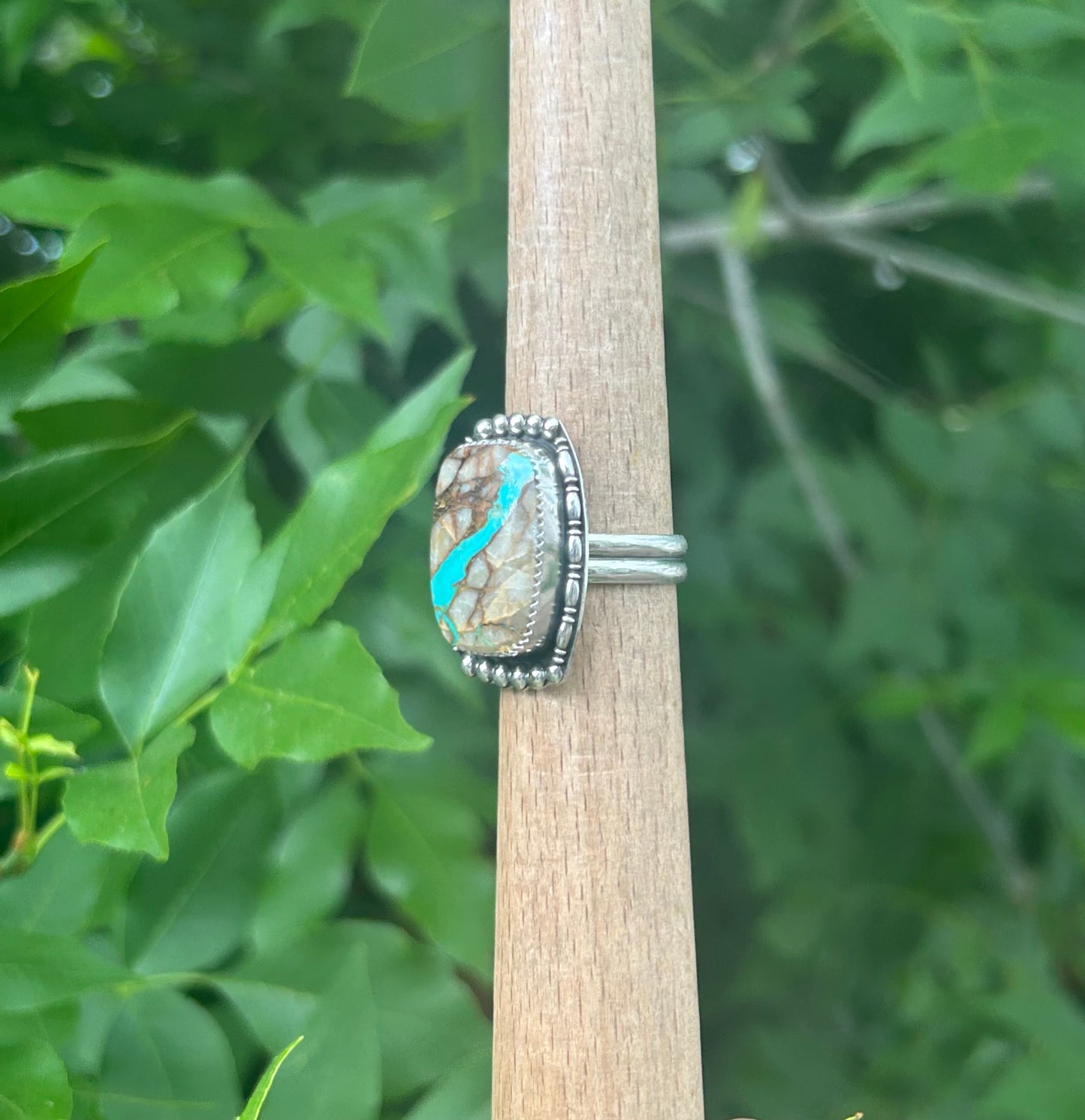 S9 Royston Ribbon Ring